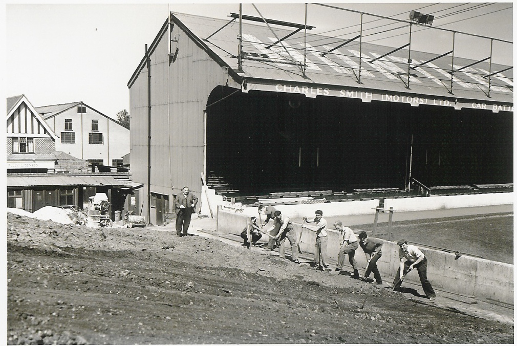 re building tilehurst end